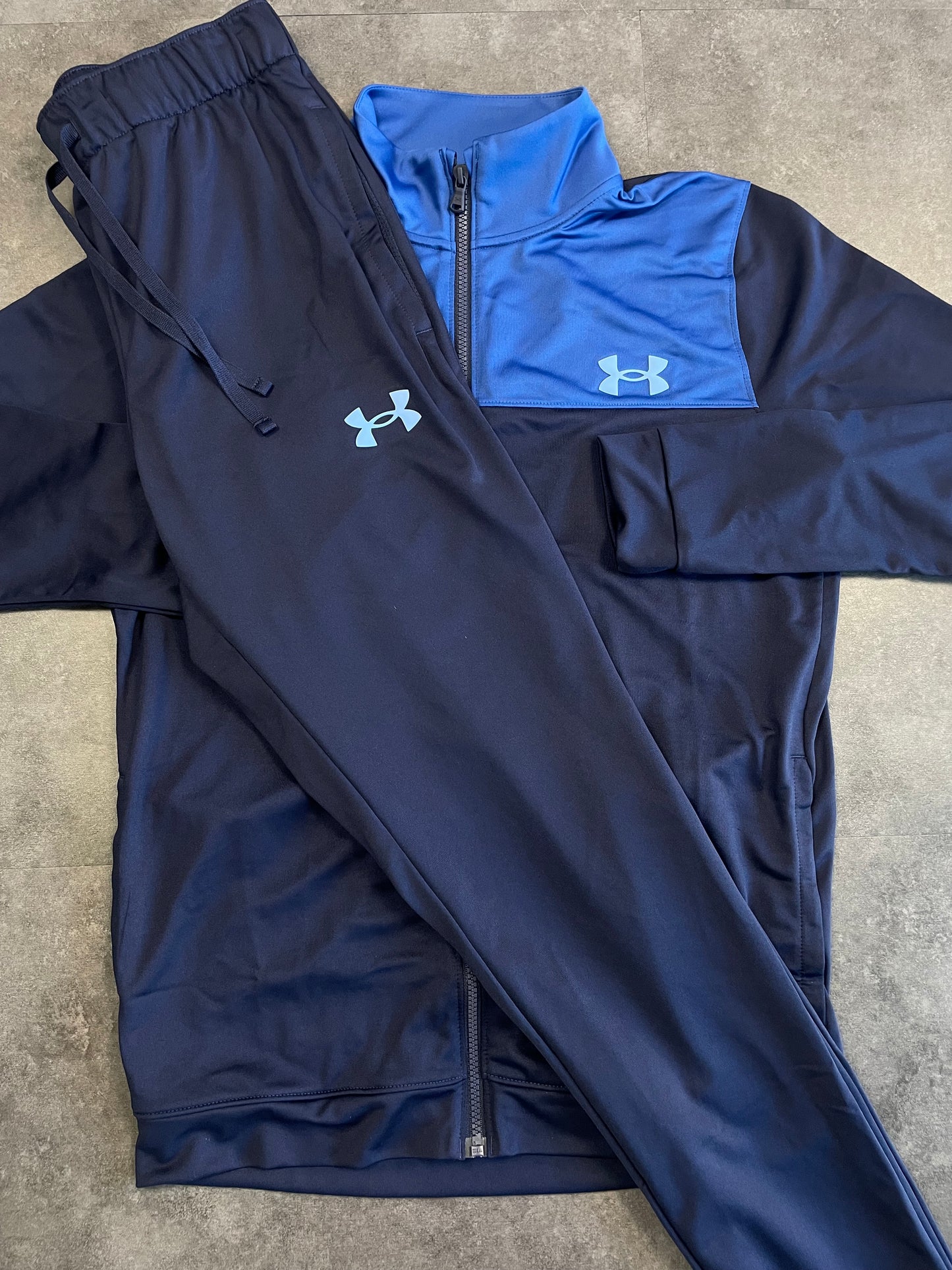 UNDER ARMOUR TRACKSUIT - NAVY