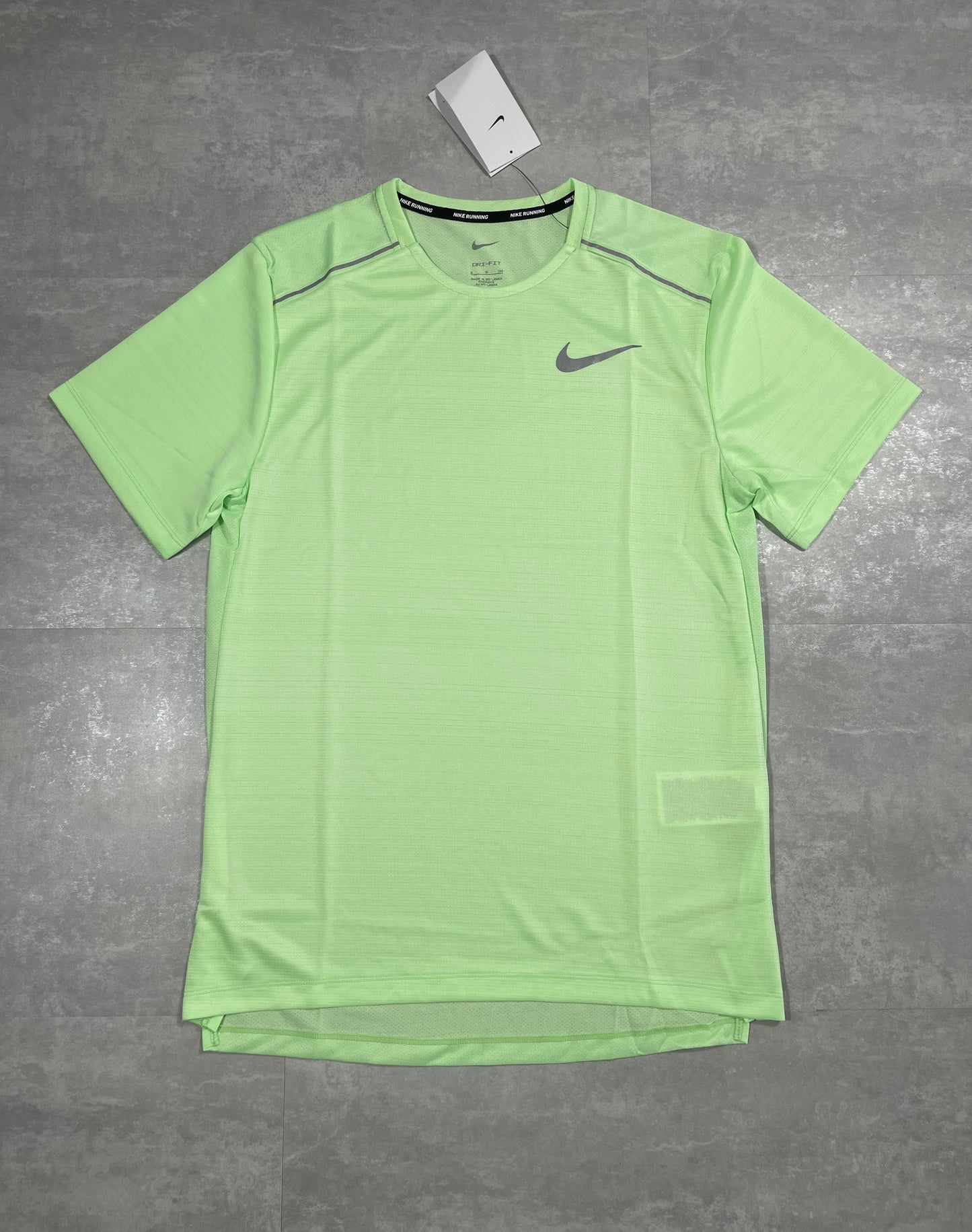NIKE MILER 1.0 - VAPOUR GREEN