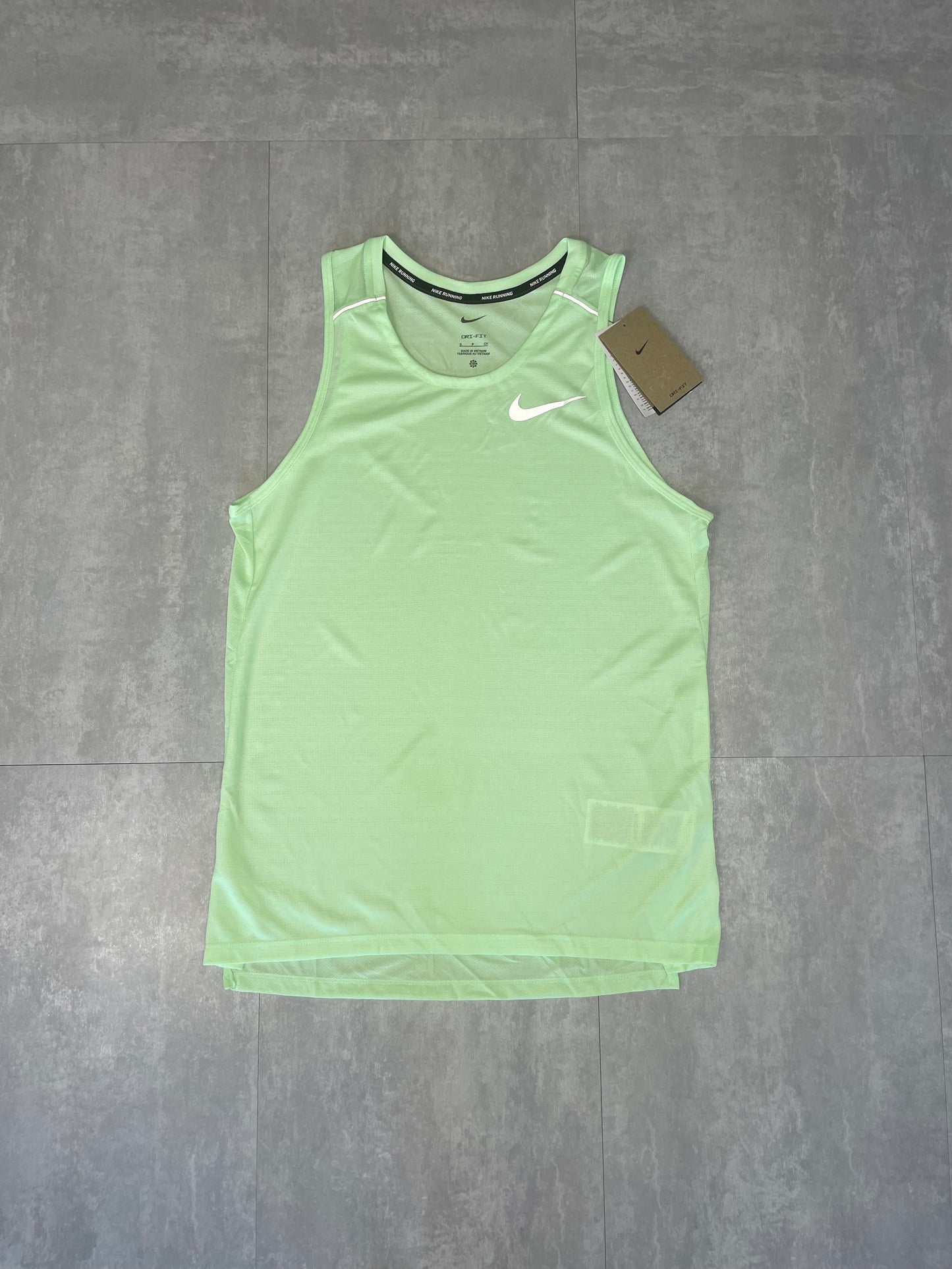 NIKE MILER 1.0 VEST - VAPOUR GREEN