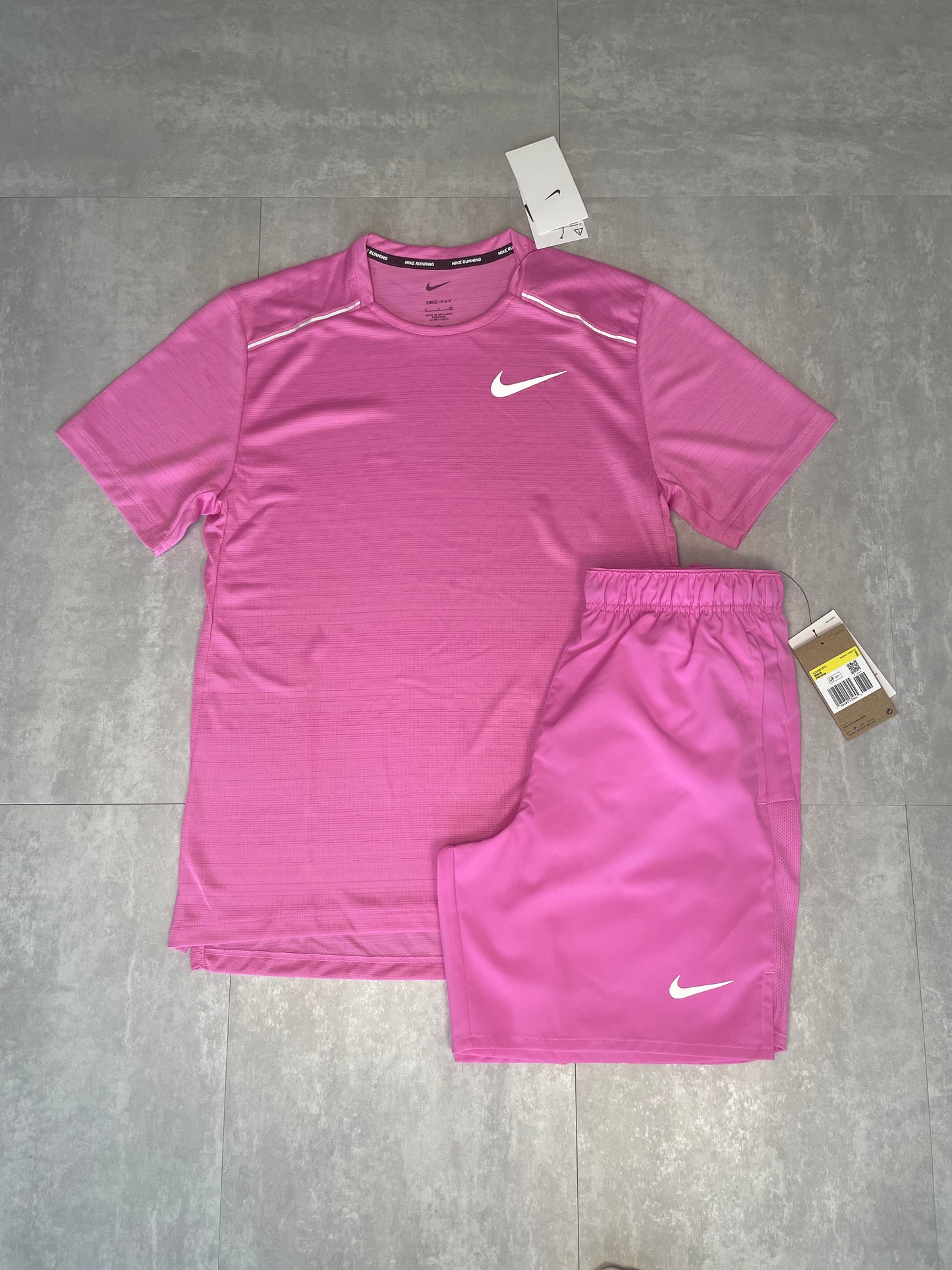 NIKE CHALLENGER SHORTS 7" - PLAYFUL PINK