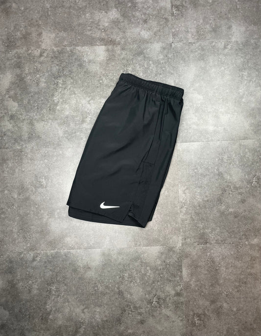 NIKE CHALLENGER SHORTS 7" - BLACK