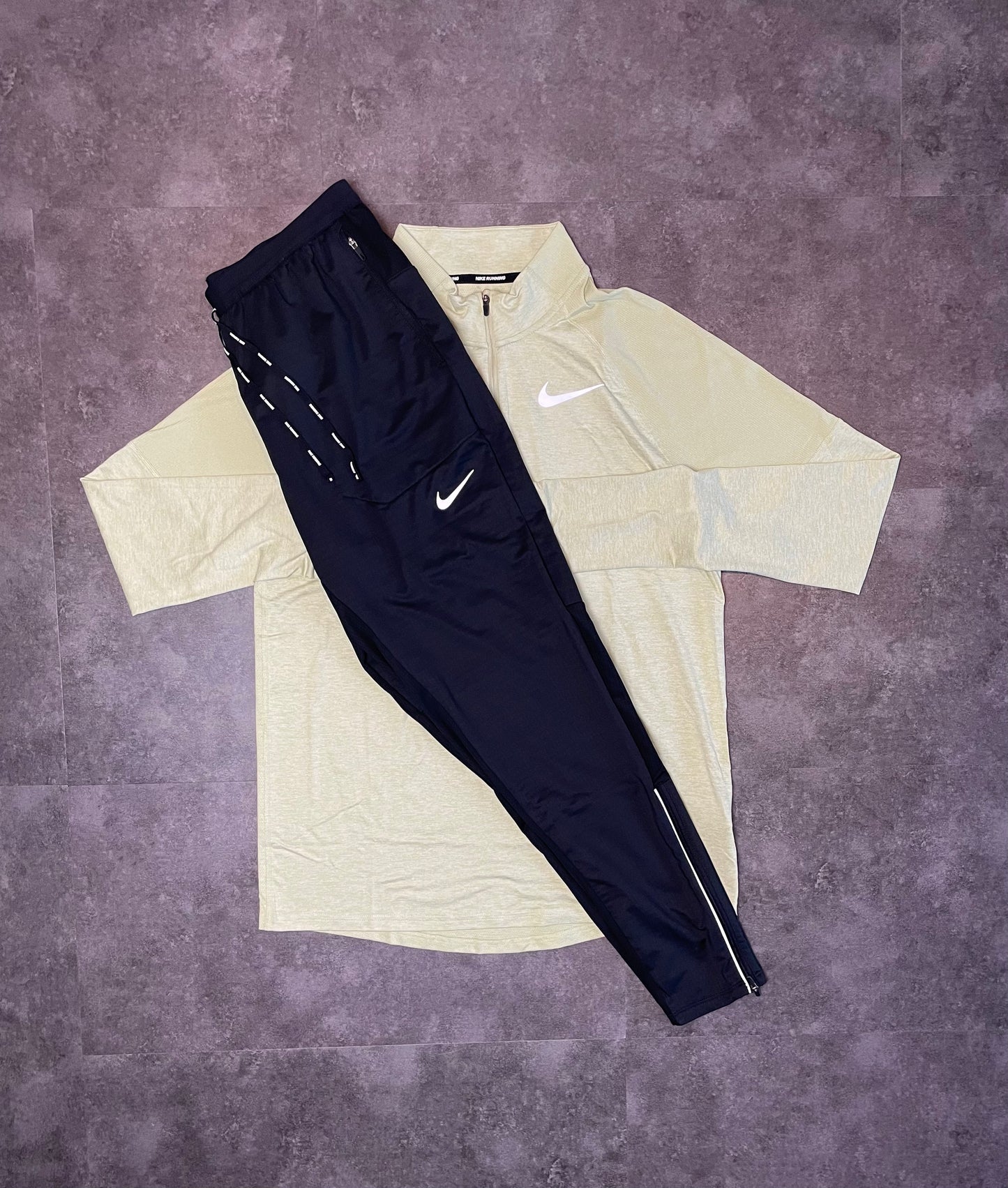 NIKE ELEMENT 2.0 1/4 ZIP - OLIVE AURA