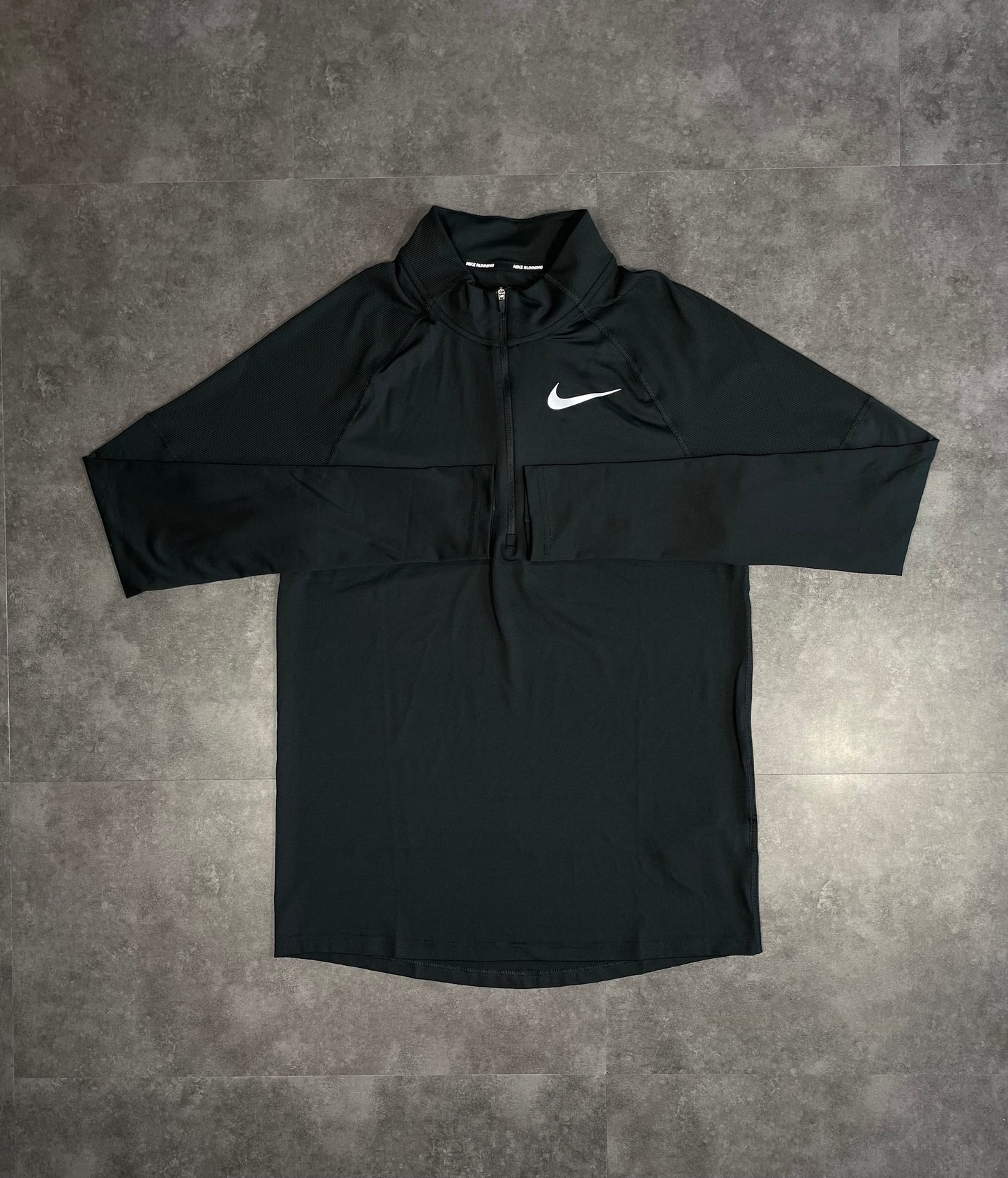 NIKE ELEMENT 2.0 1/4 ZIP - BLACK