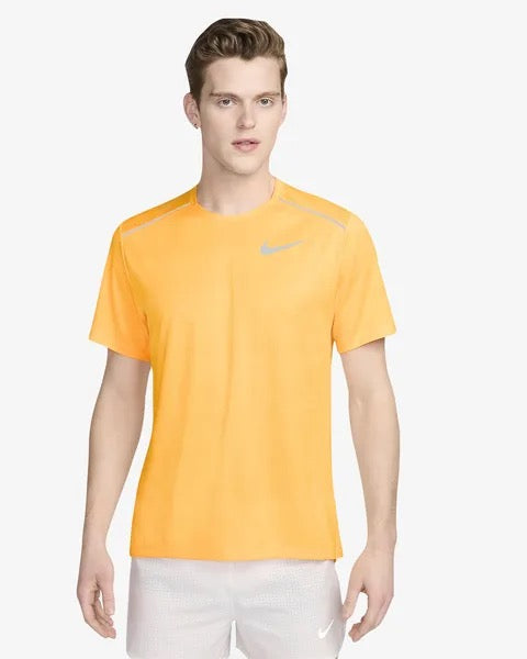 NIKE MILER 1.0 - LASER ORANGE