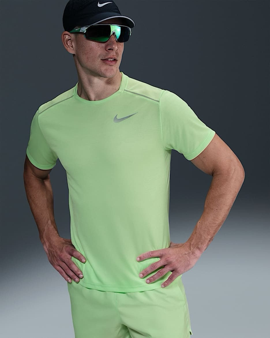 NIKE MILER 1.0 - VAPOUR GREEN