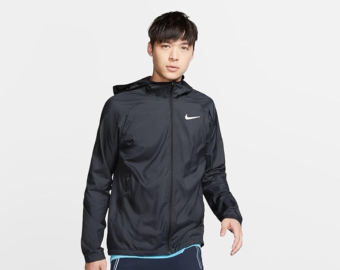 NIKE ESSENTIALS JACKET - BLACK